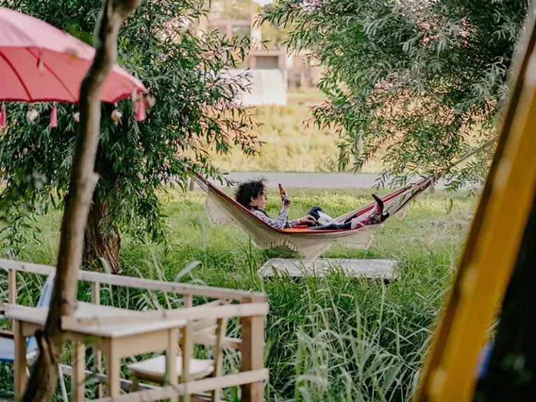 Hangmat Cantina ©DennisBouman